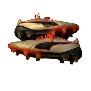 Puma one soccer cleat